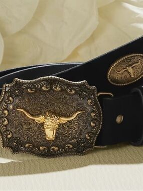 ✨✨✨Western Longhorn Bull Buckle Black Belt Size L